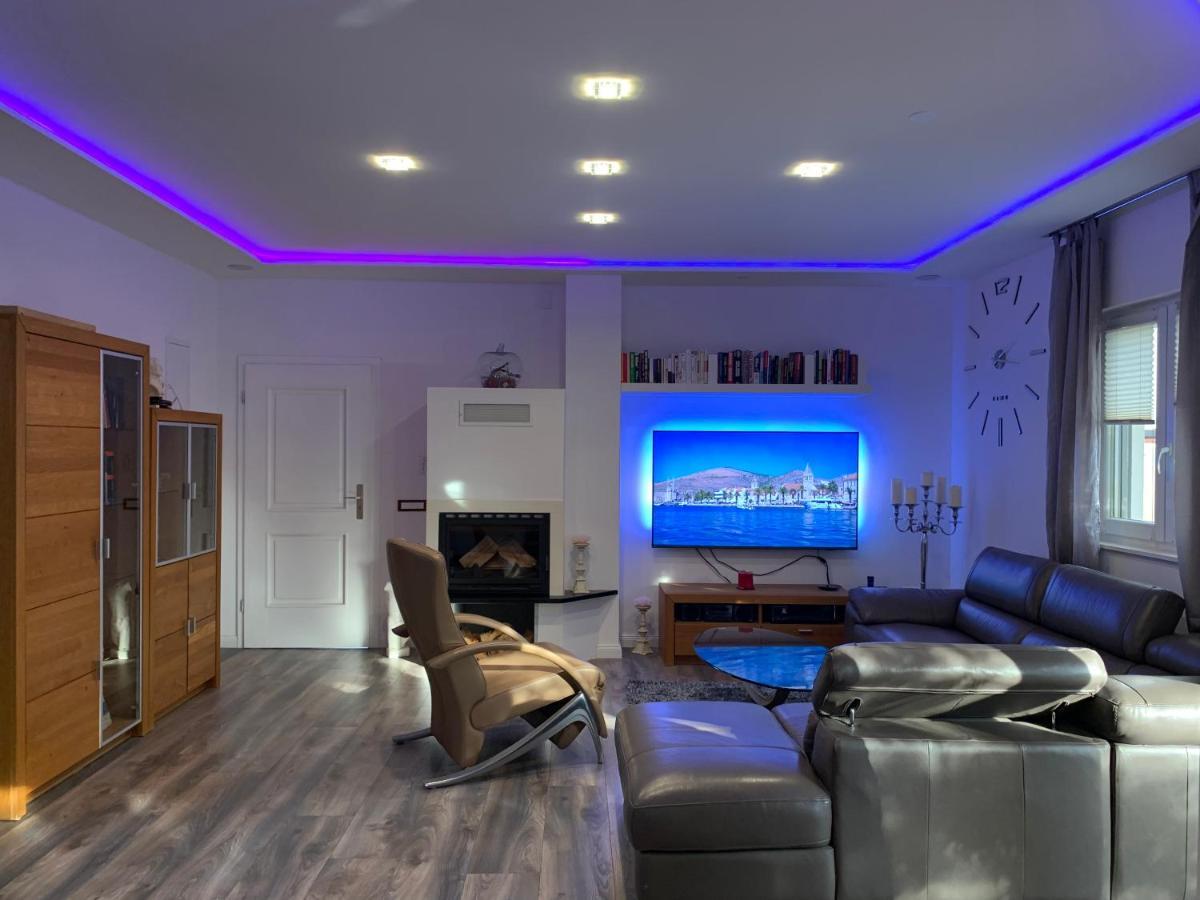Villa Andrijana - Exclusively Yours - Family Getaway With Private Pool Каштела Экстерьер фото