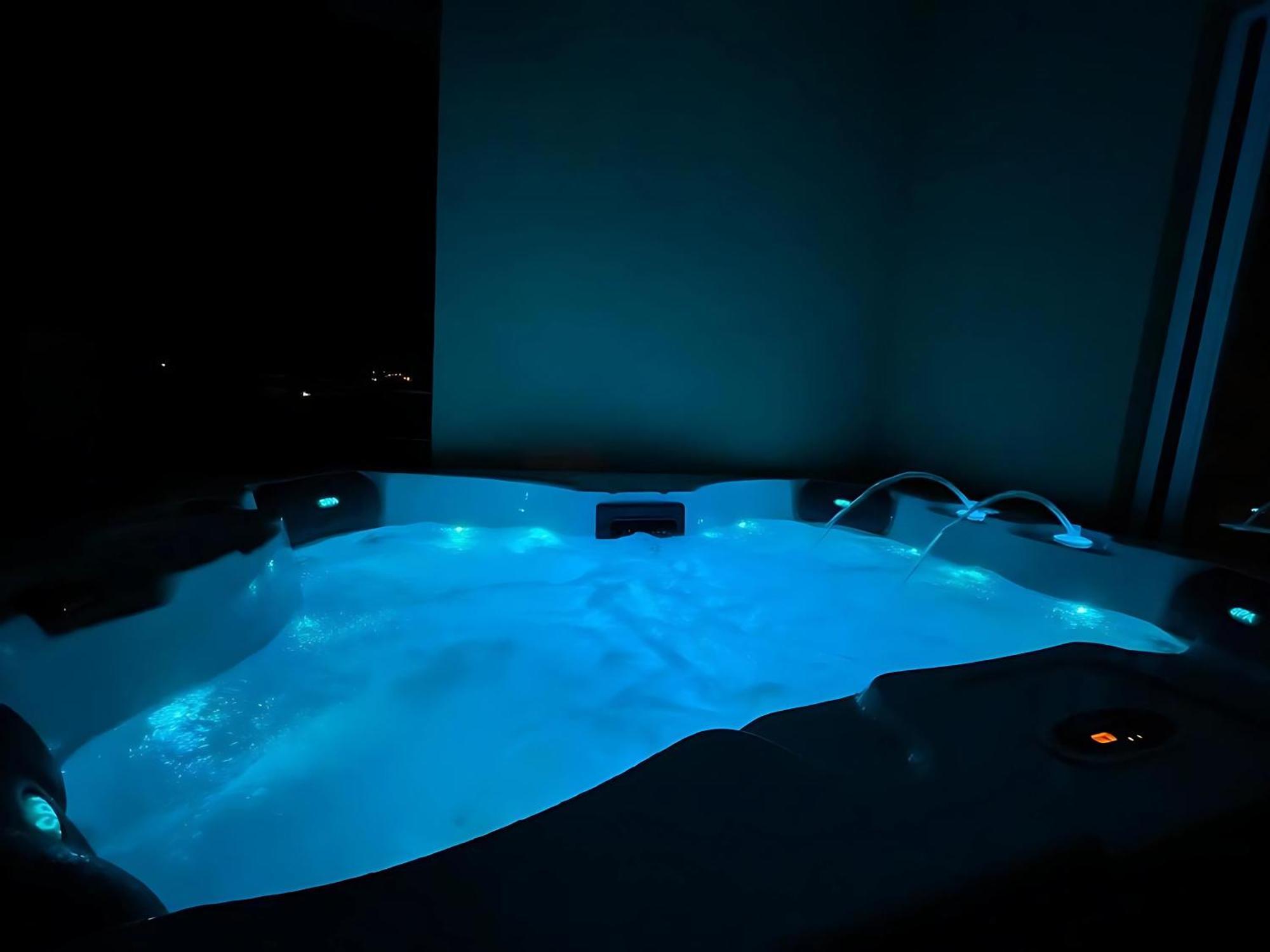 Villa Andrijana - Exclusively Yours - Family Getaway With Private Pool Каштела Экстерьер фото