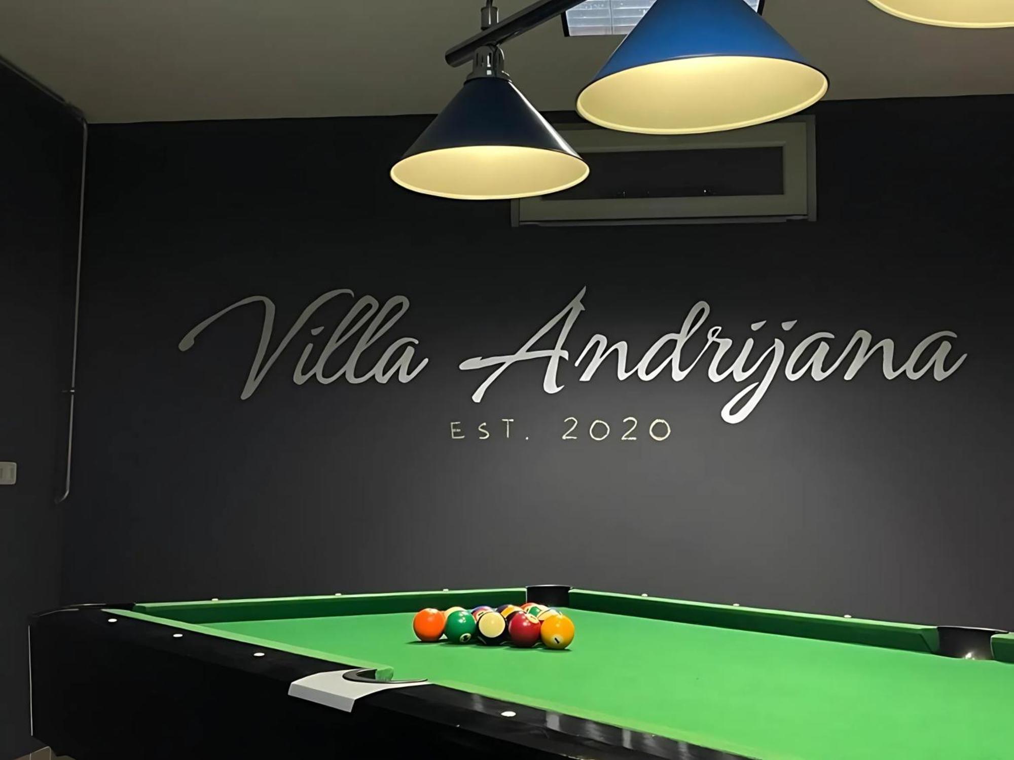 Villa Andrijana - Exclusively Yours - Family Getaway With Private Pool Каштела Экстерьер фото
