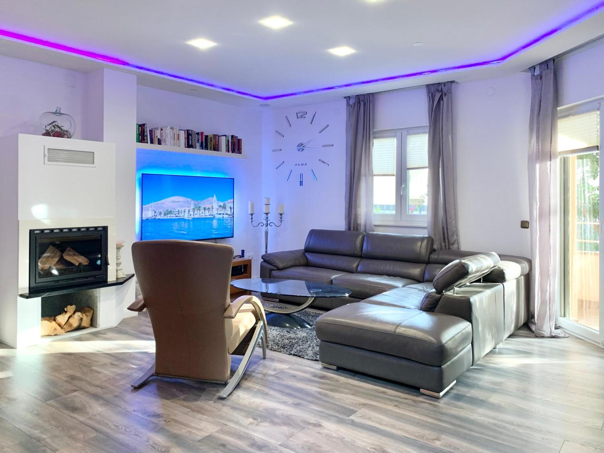 Villa Andrijana - Exclusively Yours - Family Getaway With Private Pool Каштела Экстерьер фото