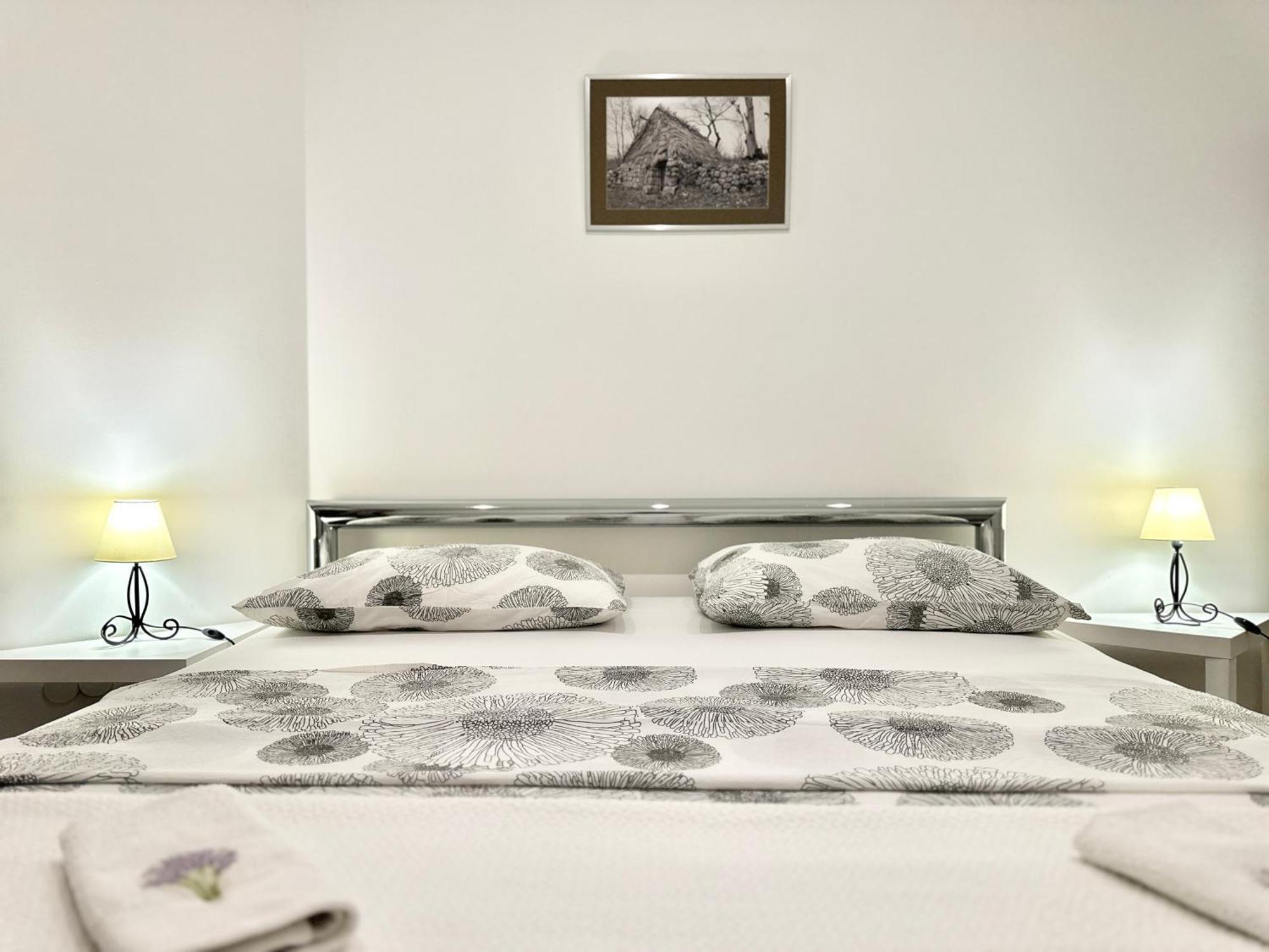 Villa Andrijana - Exclusively Yours - Family Getaway With Private Pool Каштела Экстерьер фото